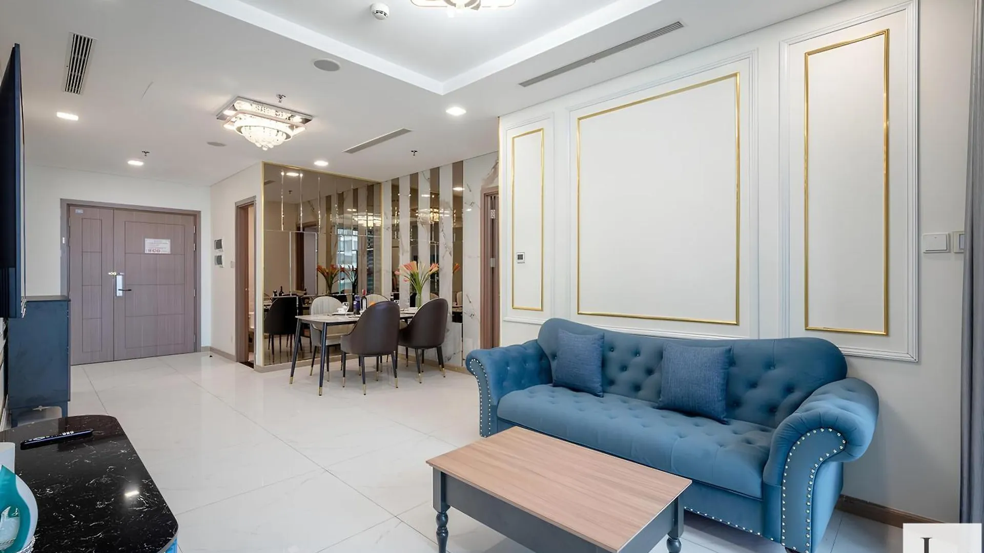Landmark Garden Balcony Apartment Ho Chi Minh City